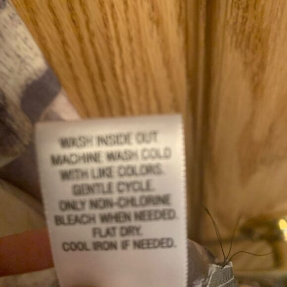 Women’s Simply Vera/Vera Wang dress. - Picture 13 of 14